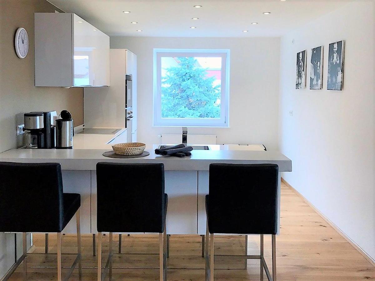 Bodensee Apartments Meersburg Sonnhalde מראה חיצוני תמונה